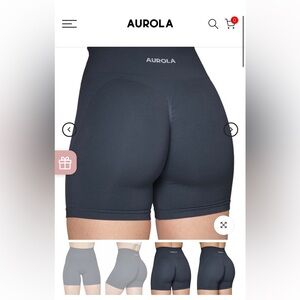 Aurola Shorts